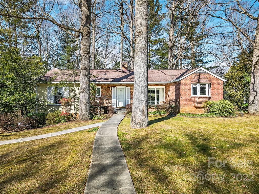 7 Oak Ridge Road Asheville NC 28805