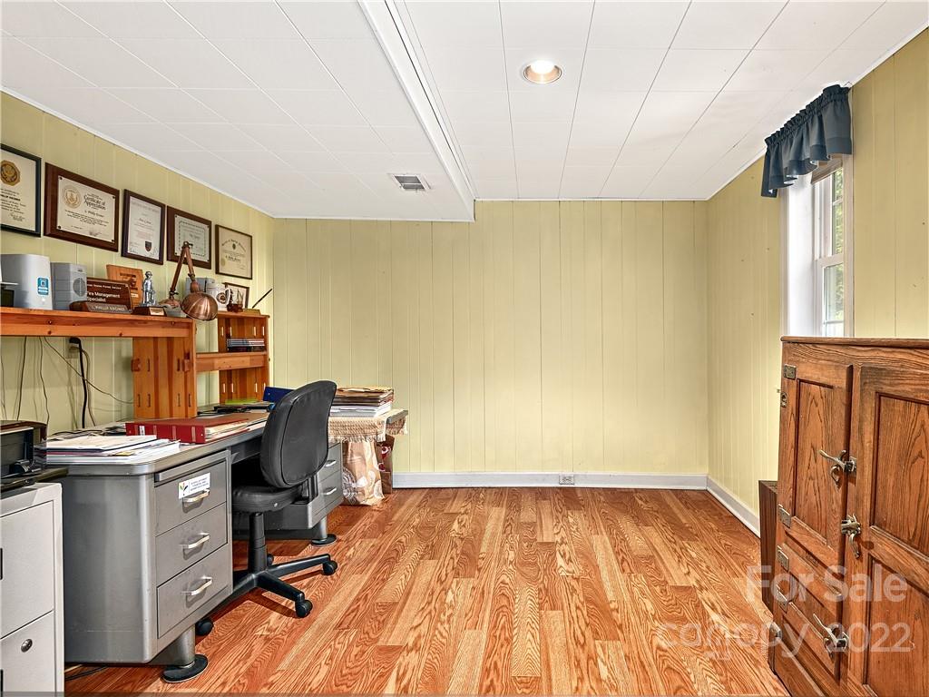 7 Oak Ridge Road Asheville NC 28805