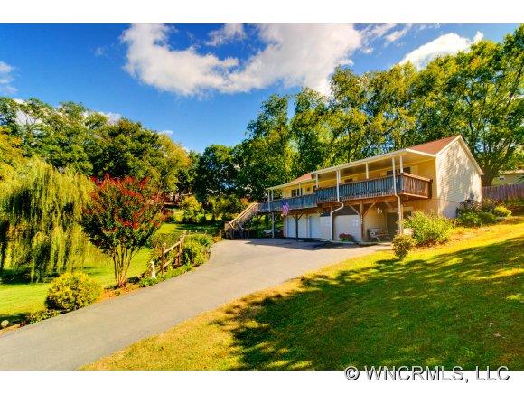 153 Whitney Drive Asheville NC 28806
