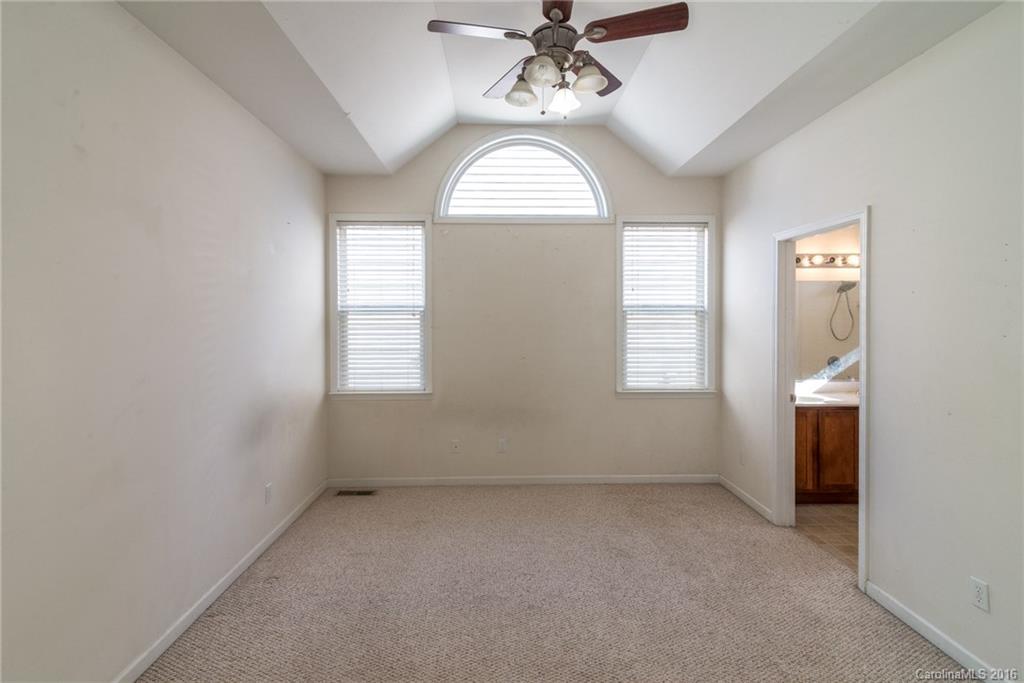 80 Woodcreek Circle Swannanoa NC 28778