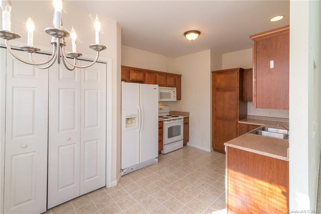 80 Woodcreek Circle Swannanoa NC 28778