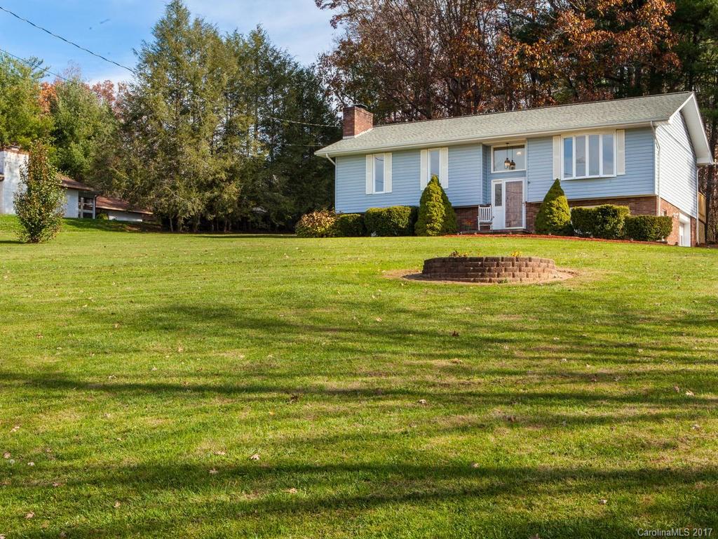 19 Westview Lane Weaverville NC 28787