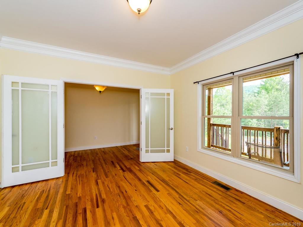 32 Lancaster Lane Weaverville NC 28787