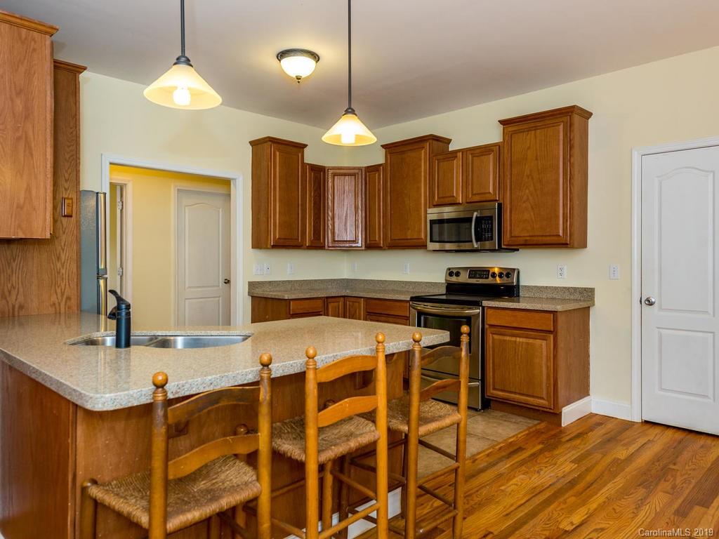 32 Lancaster Lane Weaverville NC 28787