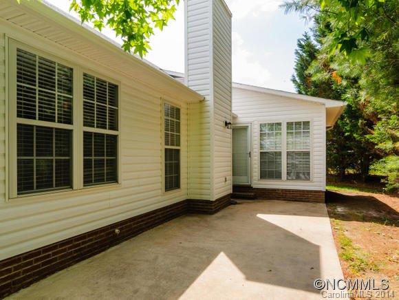 25 Forest Berry Road Fletcher NC 28732