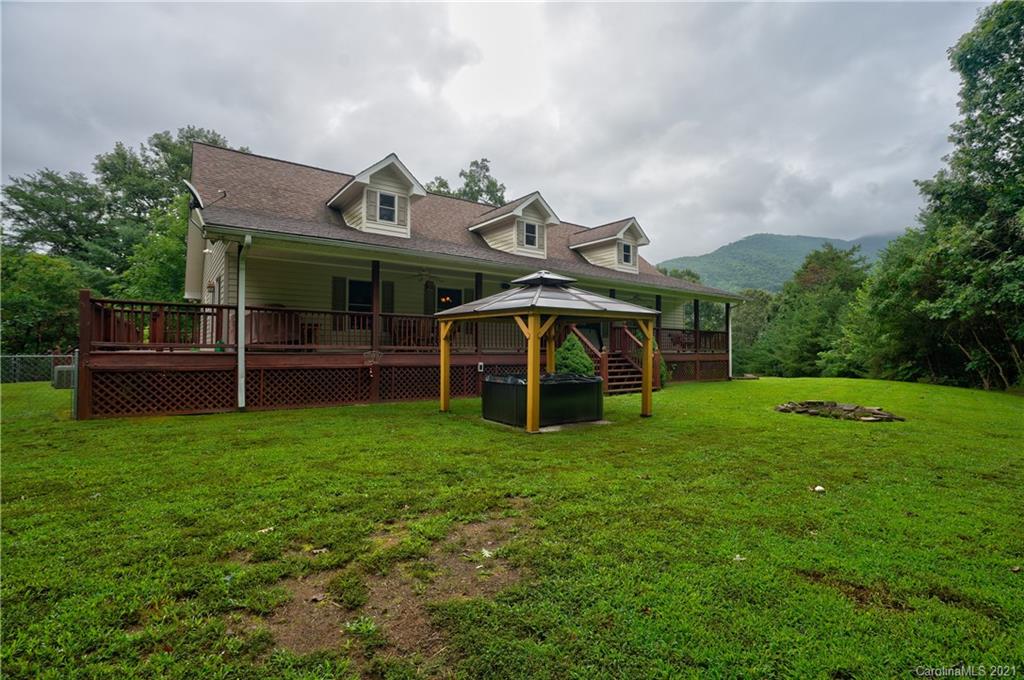 392 Hyatt Creek Road Bryson City NC 28713