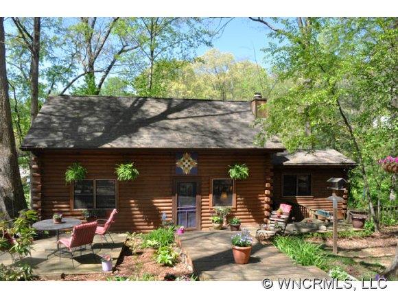 9 Woodridge Lane Asheville NC 28806