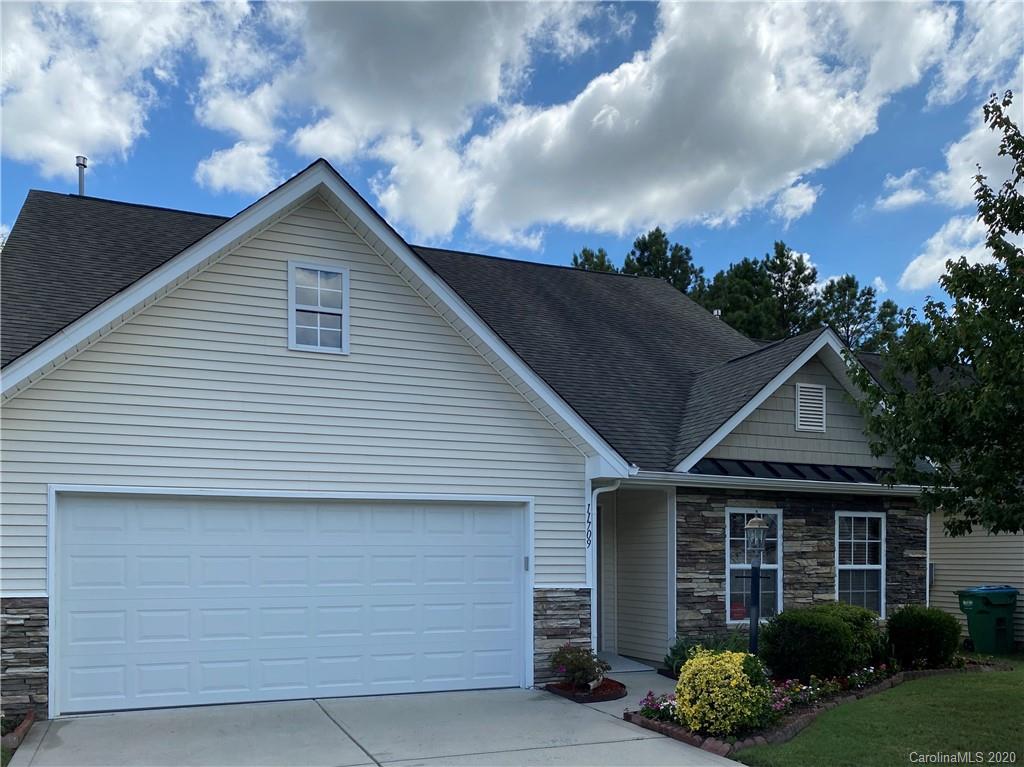 11709 Village Pond Drive Charlotte NC 28278