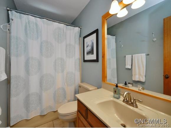 380 Summer Haven Road Swannanoa NC 28778