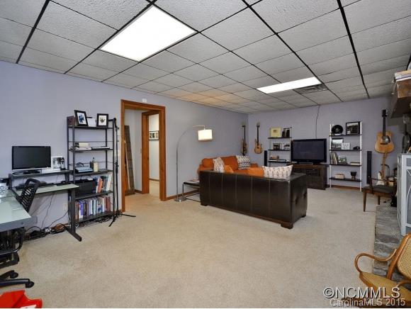 380 Summer Haven Road Swannanoa NC 28778