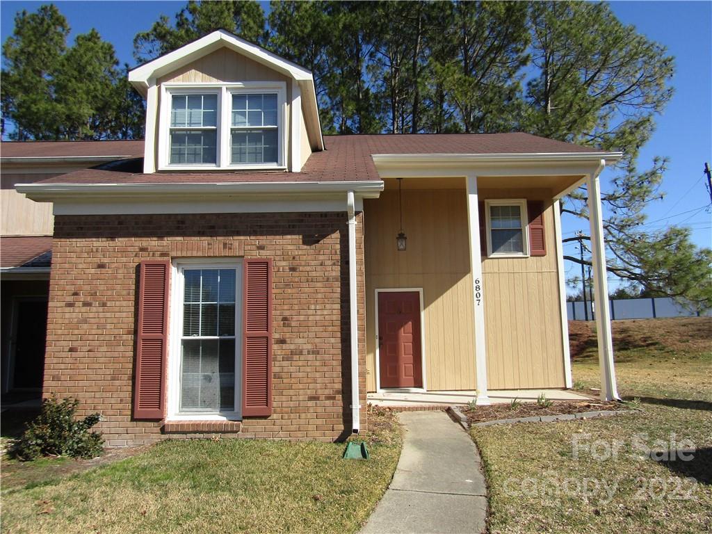 6807 Cabot Circle Charlotte NC 28226