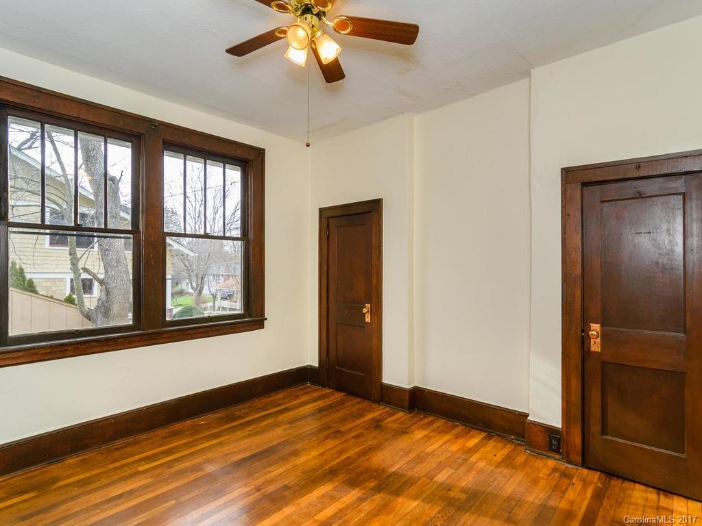 45 Hillside Street Asheville NC 28801