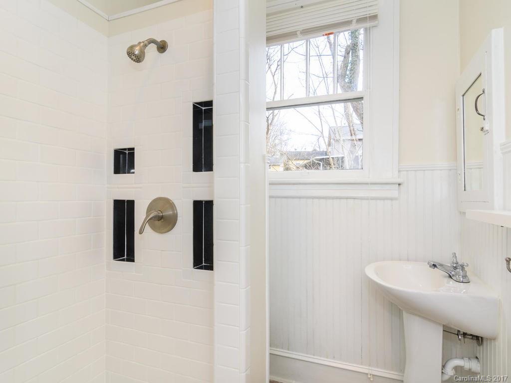 45 Hillside Street Asheville NC 28801