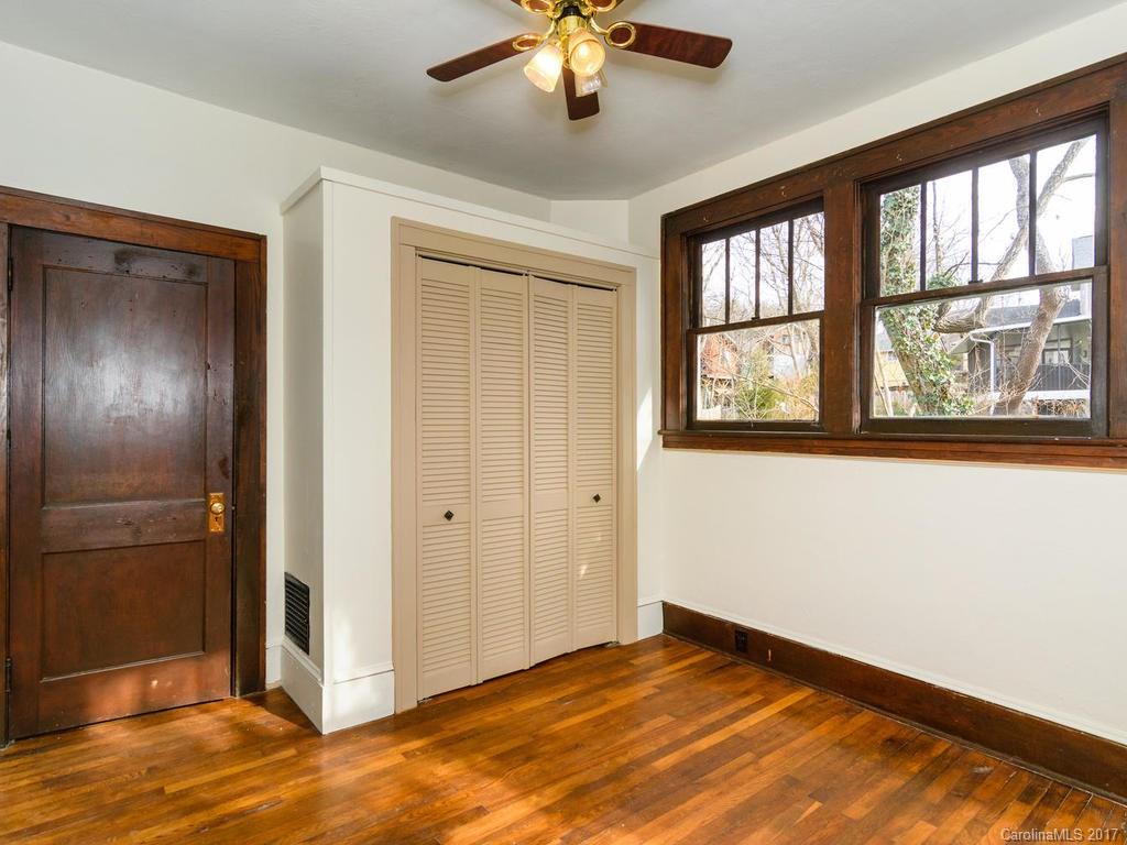 45 Hillside Street Asheville NC 28801