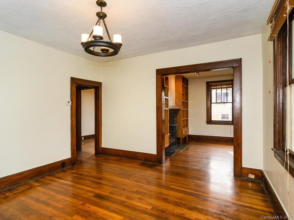 45 Hillside Street Asheville NC 28801