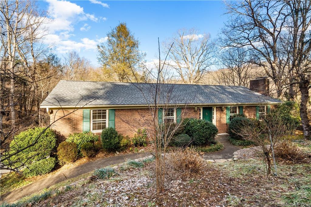 4 Tanbark Trail Candler NC 28715