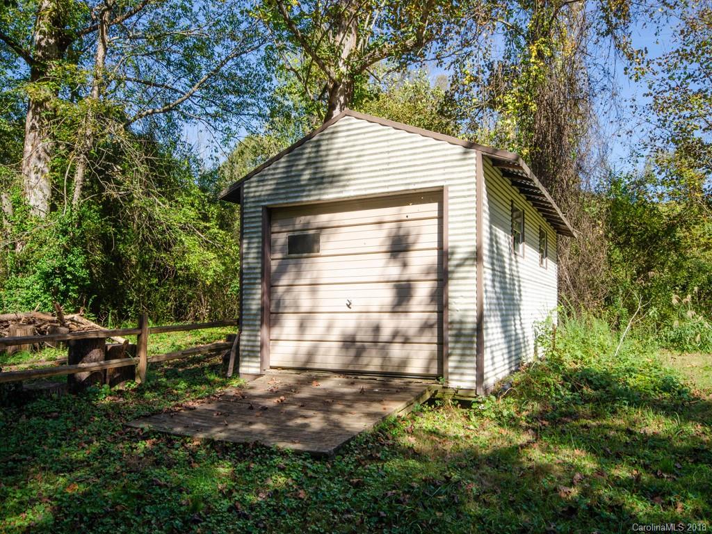 93 Blake Drive Arden NC 28704