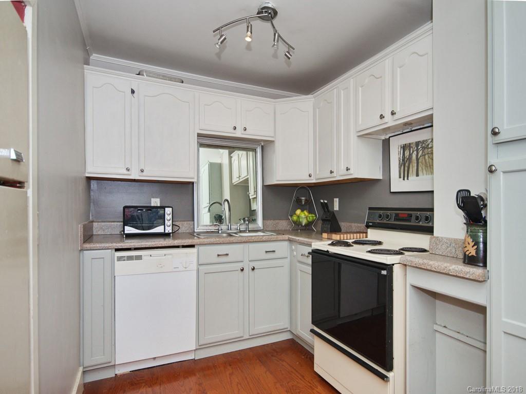 93 Blake Drive Arden NC 28704