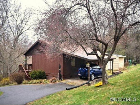 11 S And T Spirit Drive Candler NC 28715