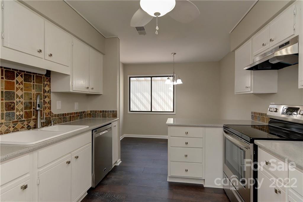 7907 Horse Chestnut Lane Charlotte NC 28277