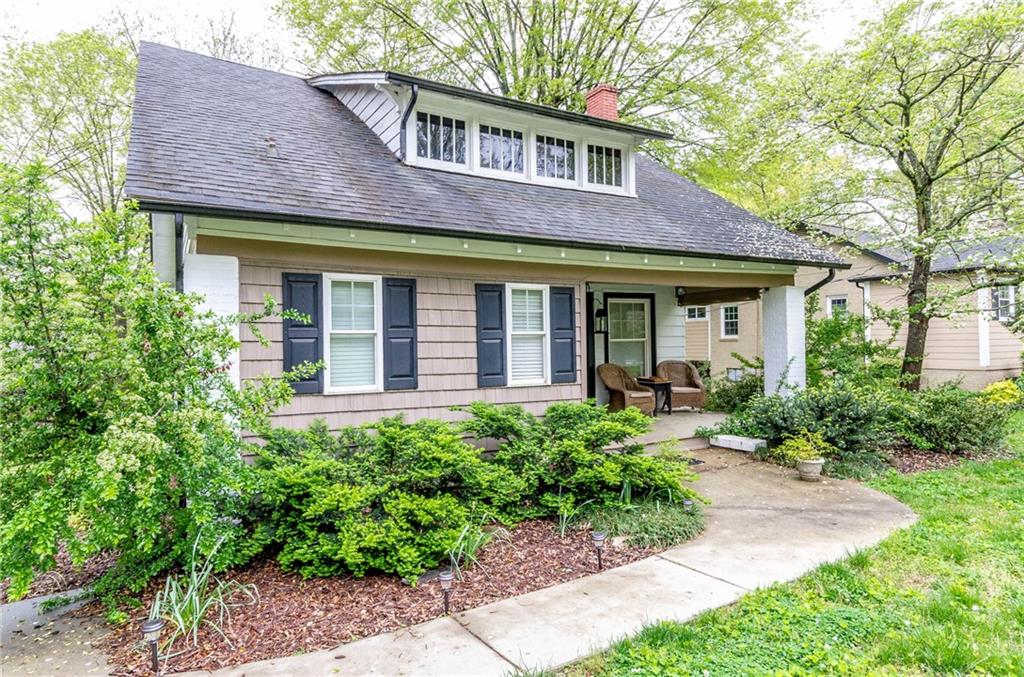 131 8th Avenue Nw Hickory NC 28601