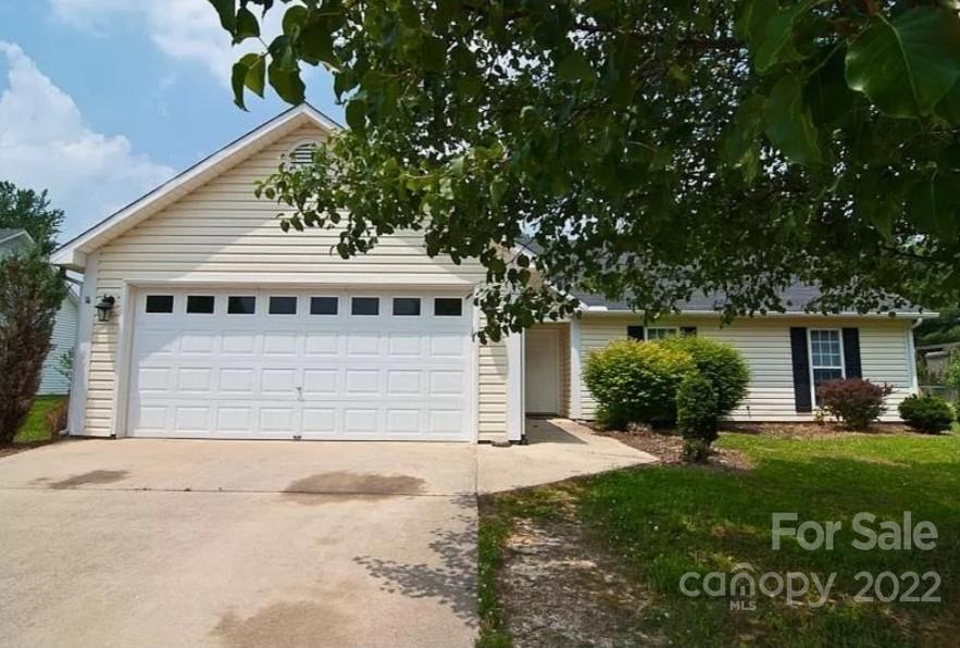 913 Woodhill Drive Fletcher NC 28732