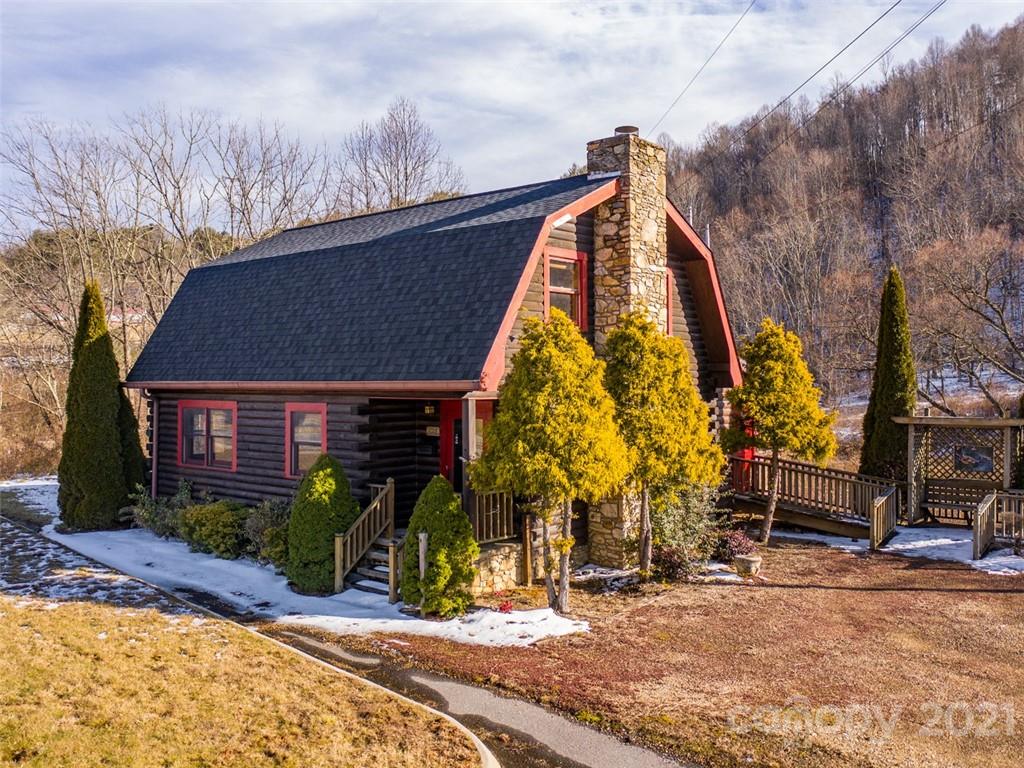 771 Us Highway 19e Bypass, Burnsville NC Real Estate Listing MLS