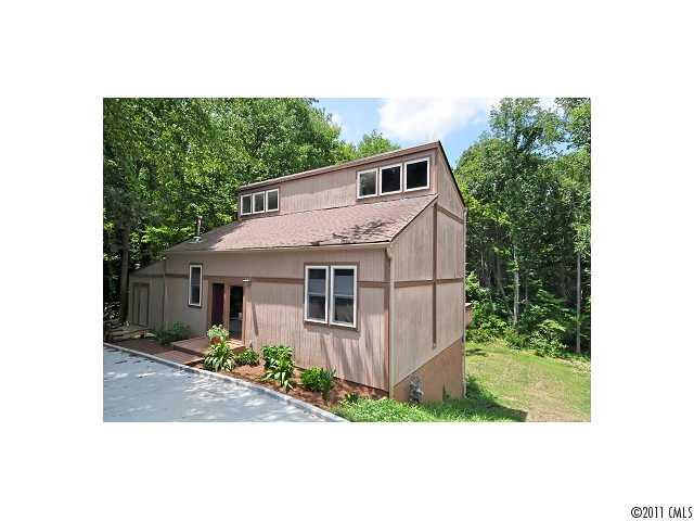 2427 Twilight Road Charlotte NC 28210