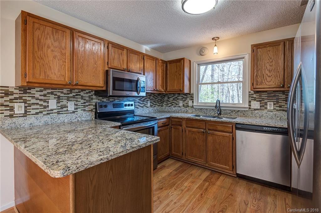 22 S Leslie Lane Asheville NC 28805