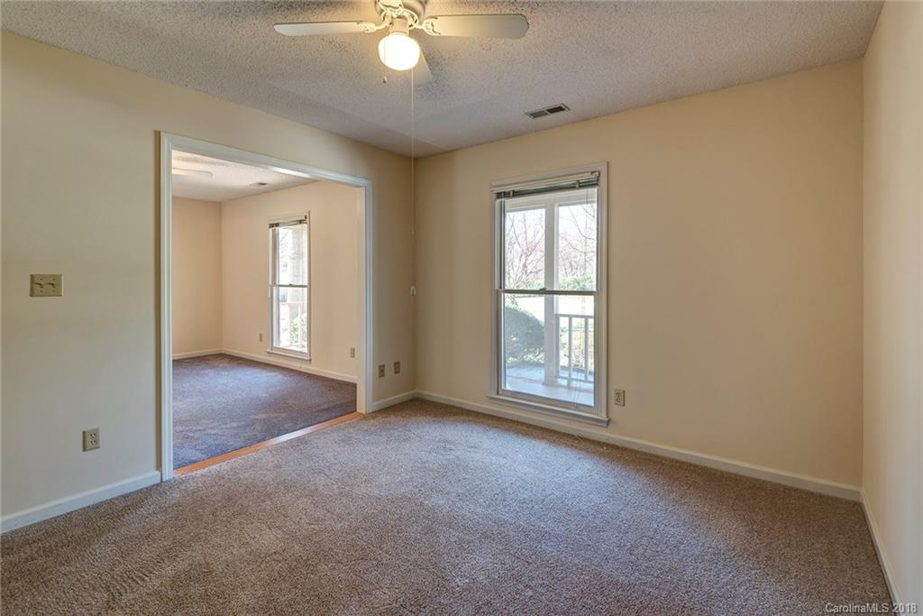22 S Leslie Lane Asheville NC 28805
