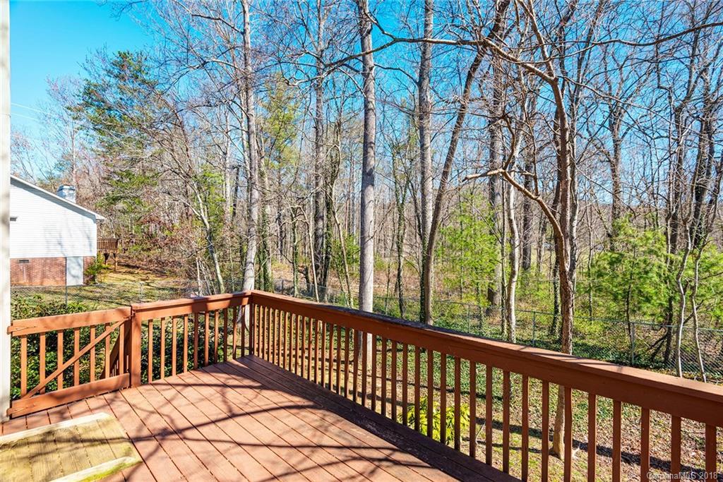 22 S Leslie Lane Asheville NC 28805