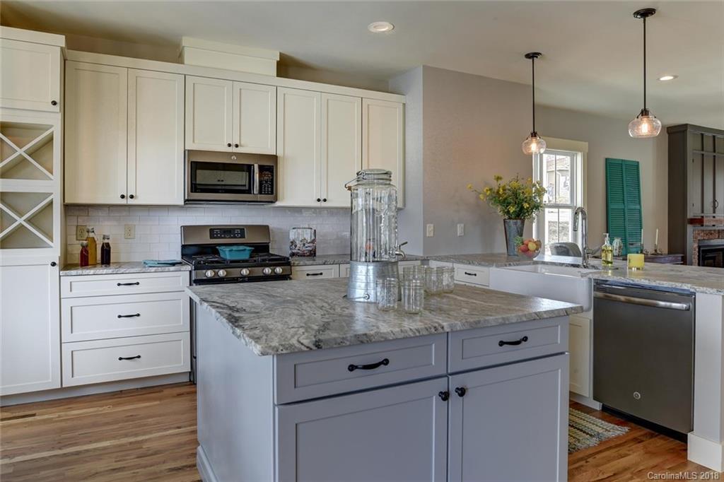 29 Douglas Place Asheville NC 28803