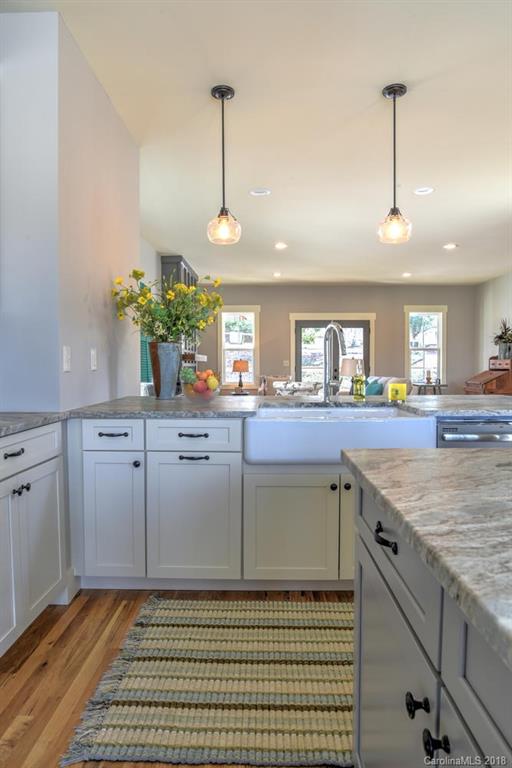 29 Douglas Place Asheville NC 28803