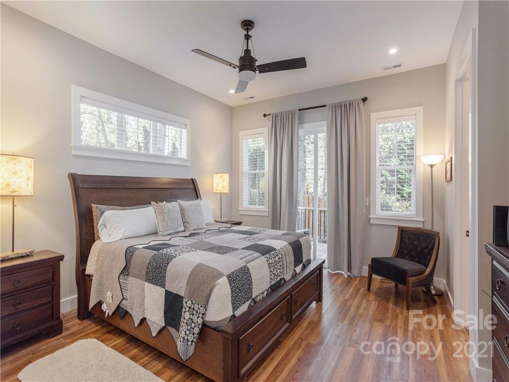 16 Phillip Lane Arden NC 28704