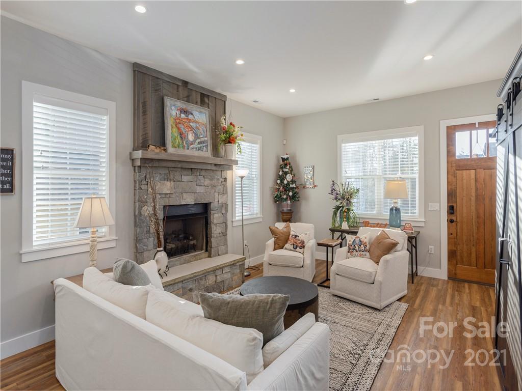 16 Phillip Lane Arden NC 28704