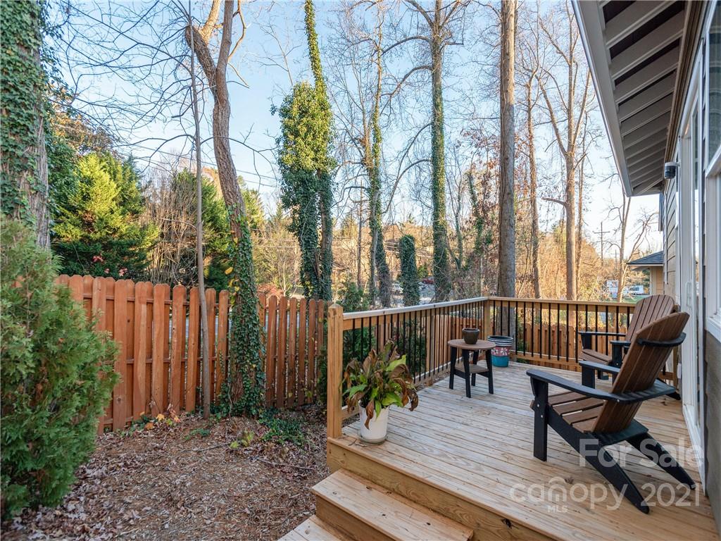16 Phillip Lane Arden NC 28704