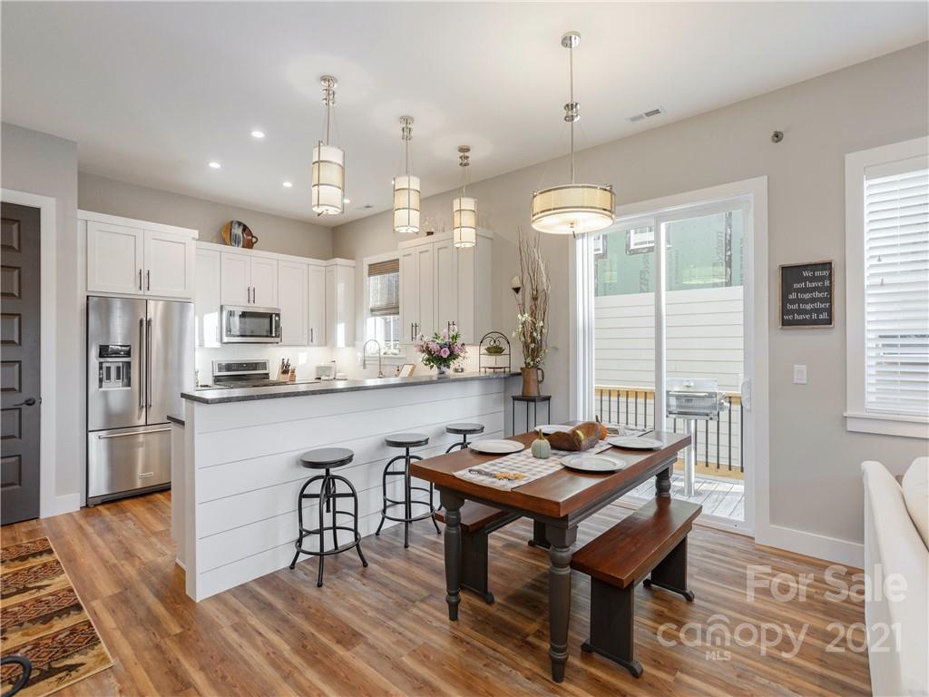 16 Phillip Lane Arden NC 28704