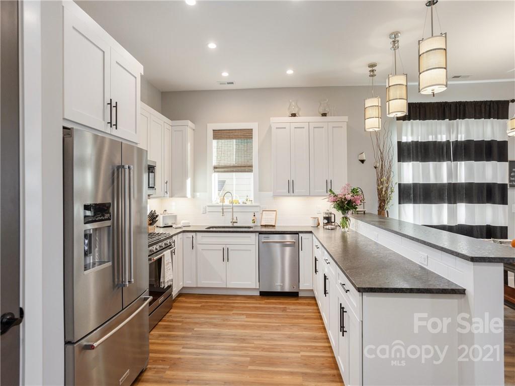 16 Phillip Lane Arden NC 28704