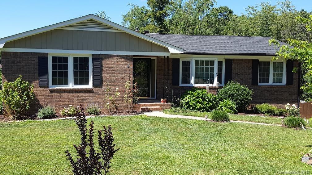 1 Oak Lane Candler NC 28715