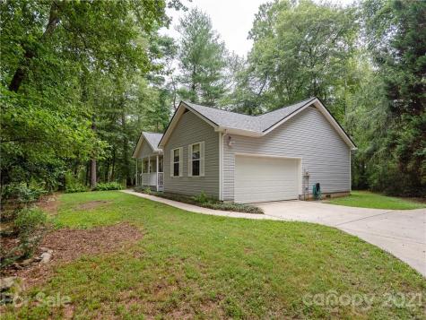 36 Partridge Berry Loop Mills River NC 28759