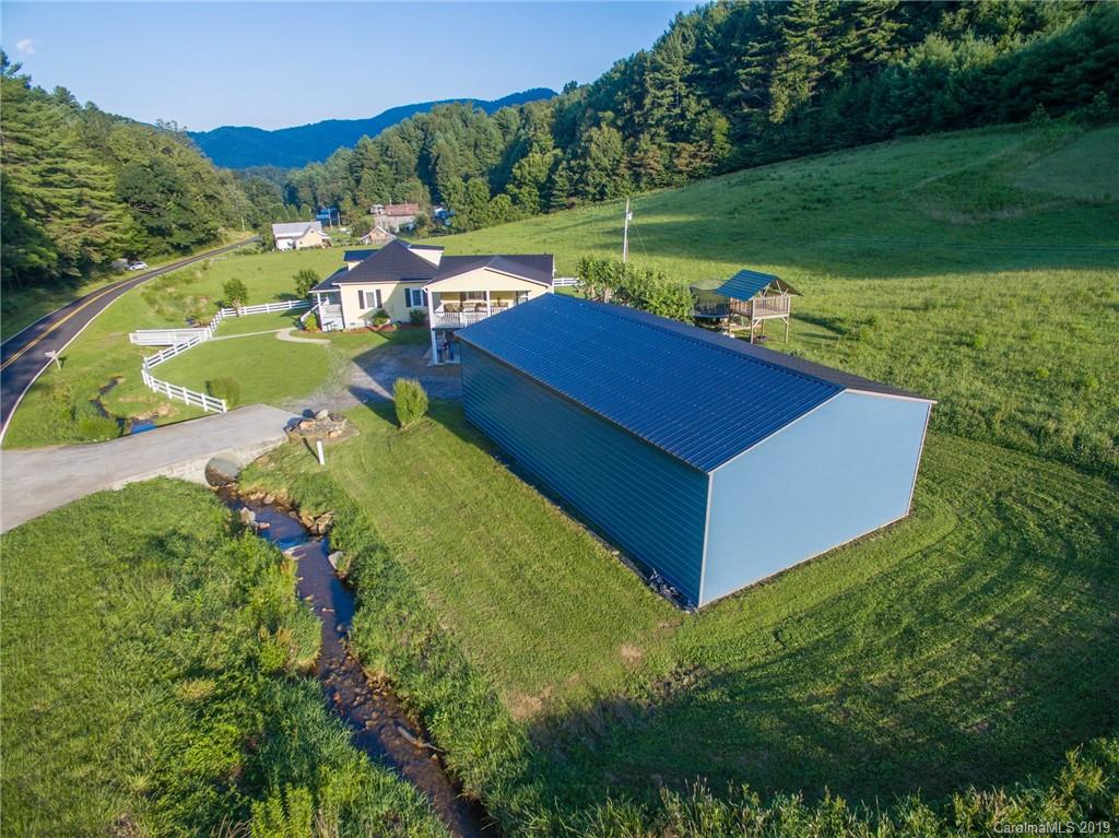 1411 Bailey Branch Road Burnsville NC 28714
