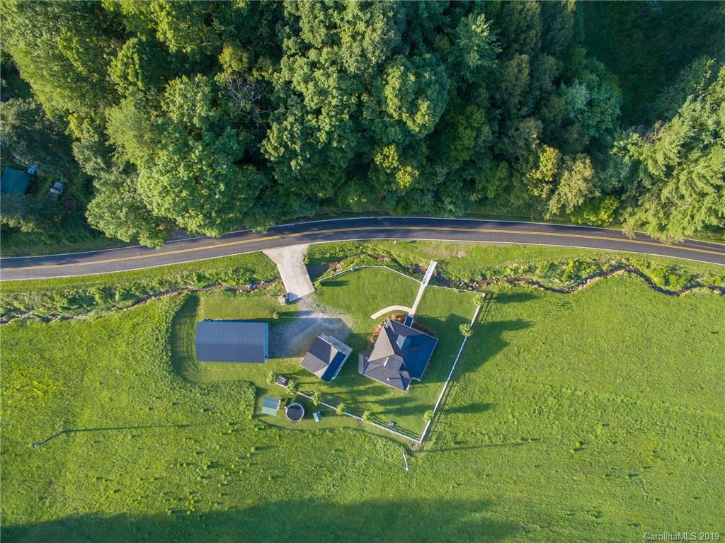 1411 Bailey Branch Road Burnsville NC 28714