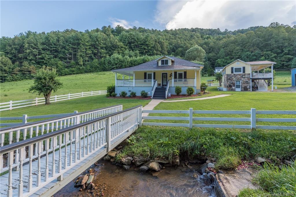 1411 Bailey Branch Road Burnsville NC 28714