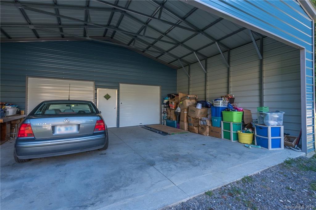 1411 Bailey Branch Road Burnsville NC 28714