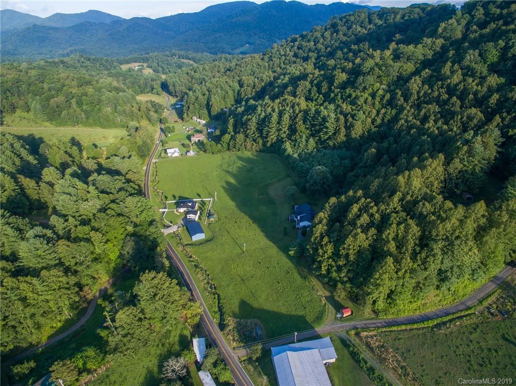1411 Bailey Branch Road Burnsville NC 28714