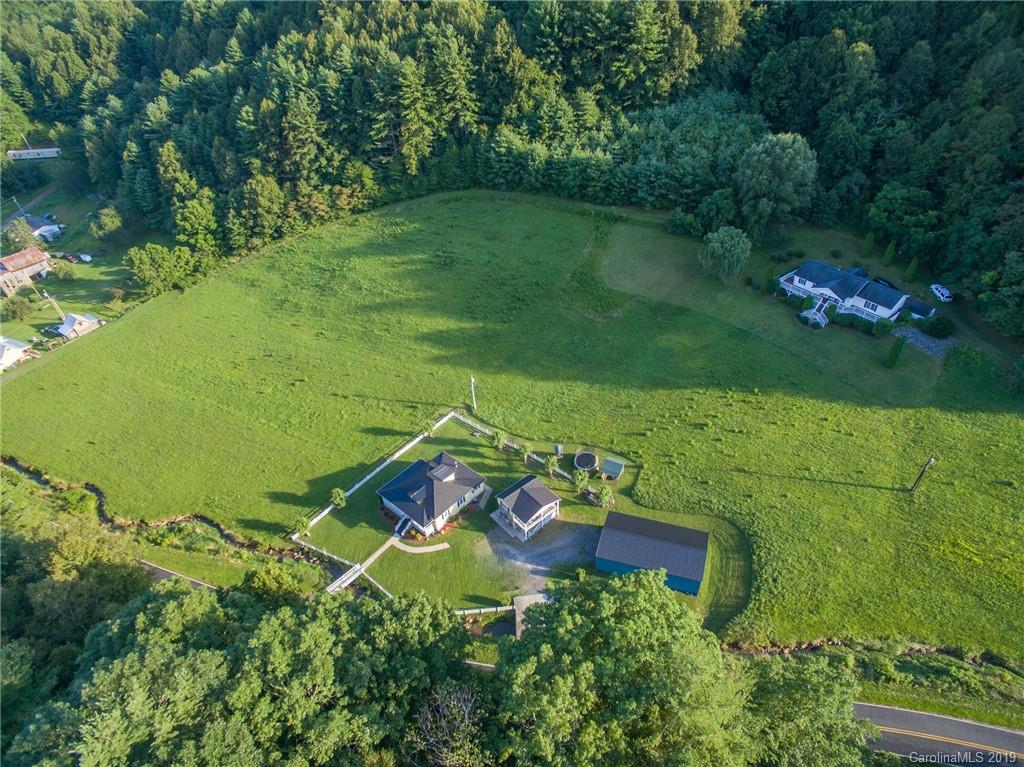 1411 Bailey Branch Road Burnsville NC 28714