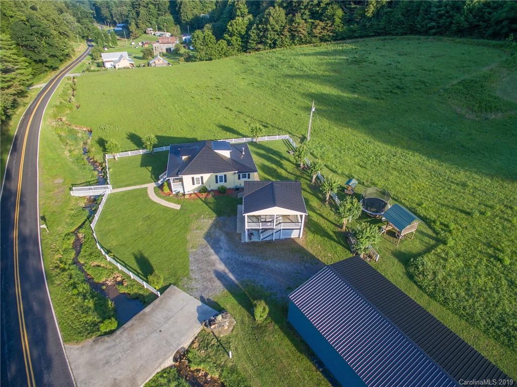 1411 Bailey Branch Road Burnsville NC 28714