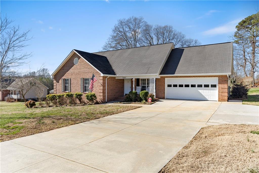 2065 Picnic Drive Newton NC 28658