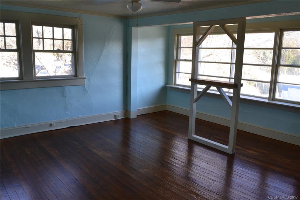 15 E Chestnut Street Asheville NC 28801