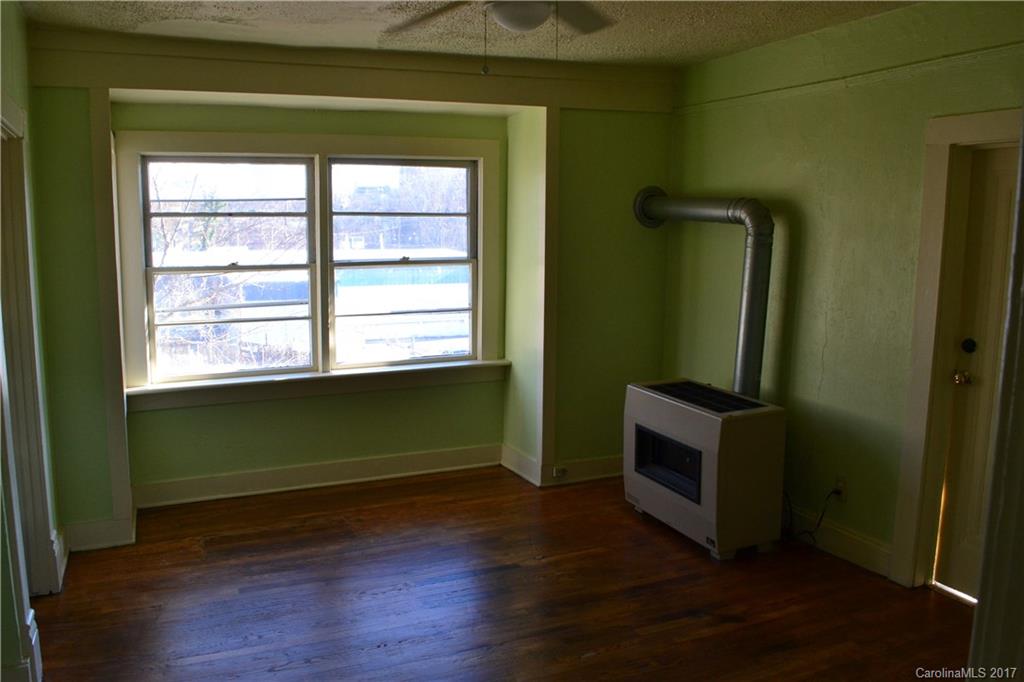 15 E Chestnut Street Asheville NC 28801